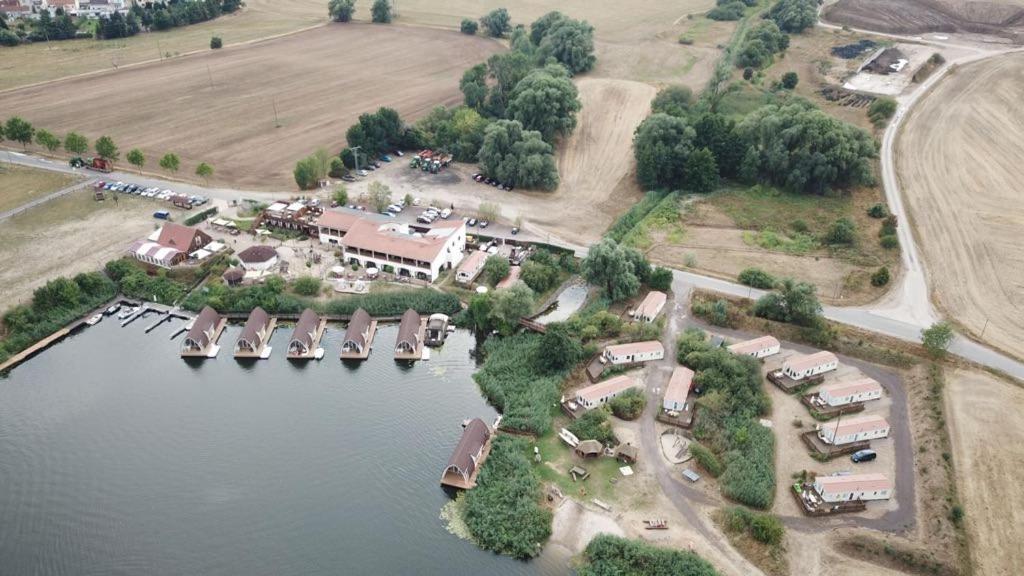 Dein Lieblingsplatz Hotel Parey Екстериор снимка